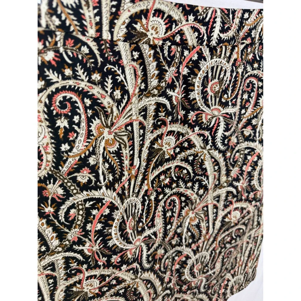 J.Crew No. 2 Pencil Skirt Paisley Print Navy Coral Cotton Size 4 EUC - Picture 2 of 9